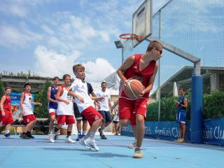 AraCamp il primo camp di basket con Pietro Aradori al Fantini Club 045