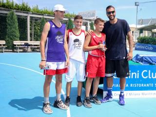 AraCamp il primo camp di basket con Pietro Aradori al Fantini Club 035