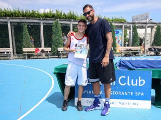 AraCamp il primo camp di basket con Pietro Aradori al Fantini Club 025
