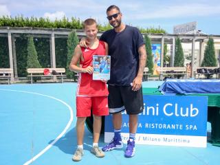 AraCamp il primo camp di basket con Pietro Aradori al Fantini Club 017