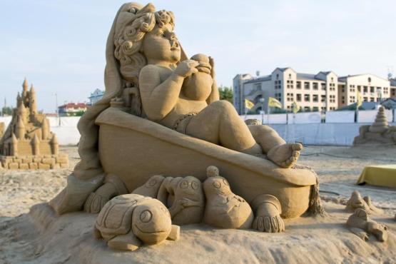 8. bis 10. August die 17. World Masters - Sandskulpturen