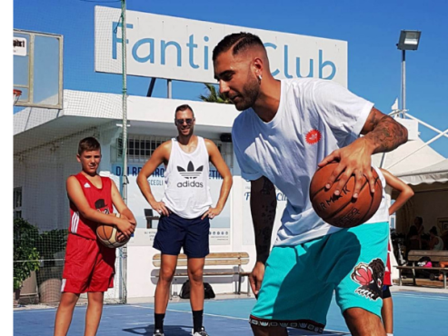 APPUNTAMENTO AL 2021 - AraCamp: Camp di Basket con Pietro Aradori